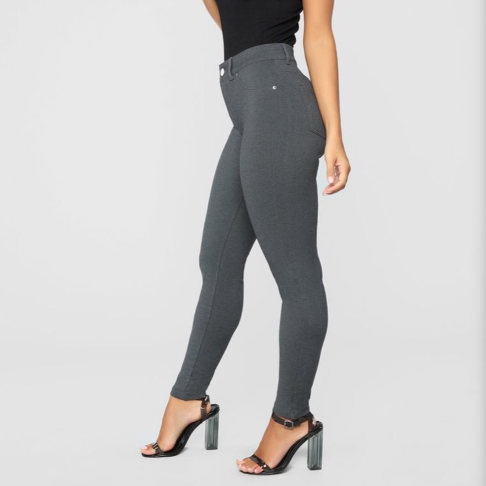 Super stretchy skinny pants
